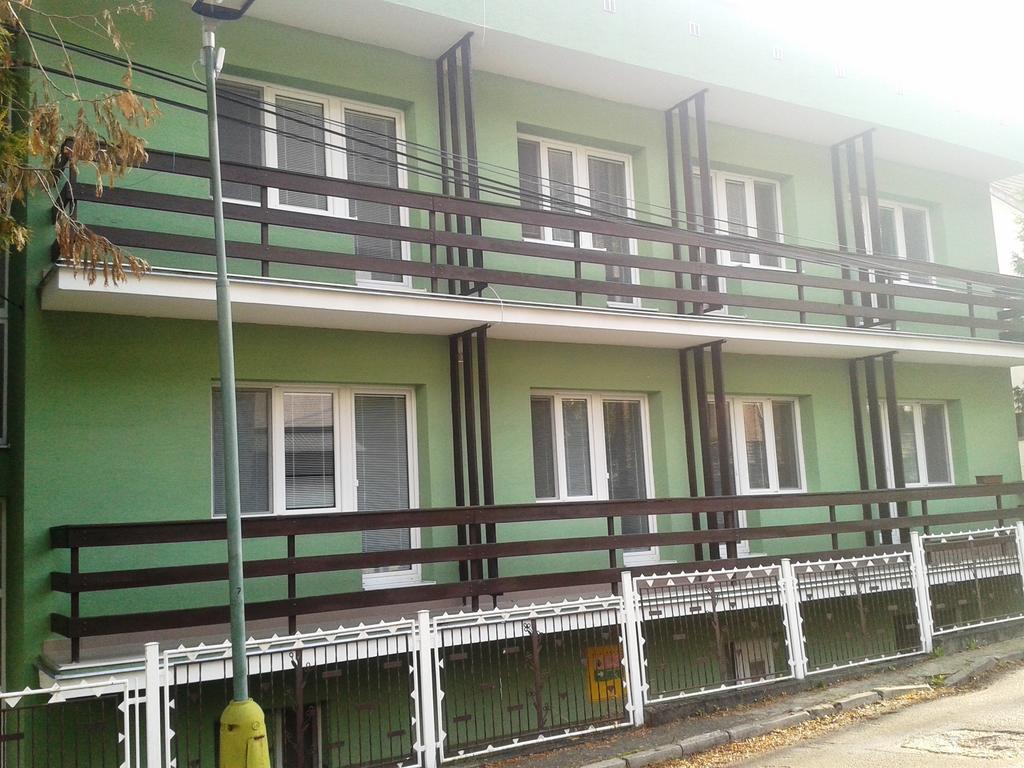 Garni Hotel Sonata Trencianske Teplice Exterior photo